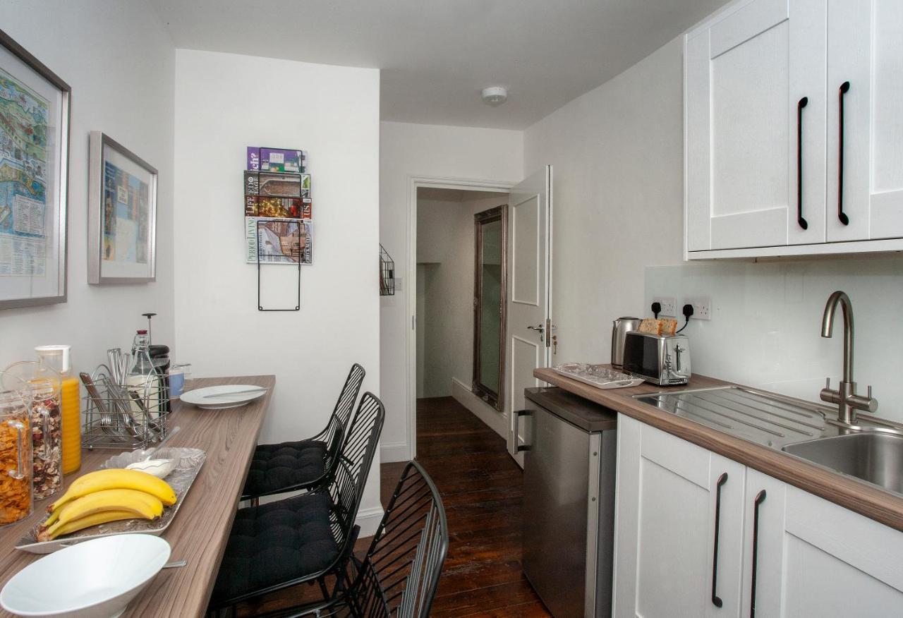 Trinity Square, Margate Apartment Ngoại thất bức ảnh