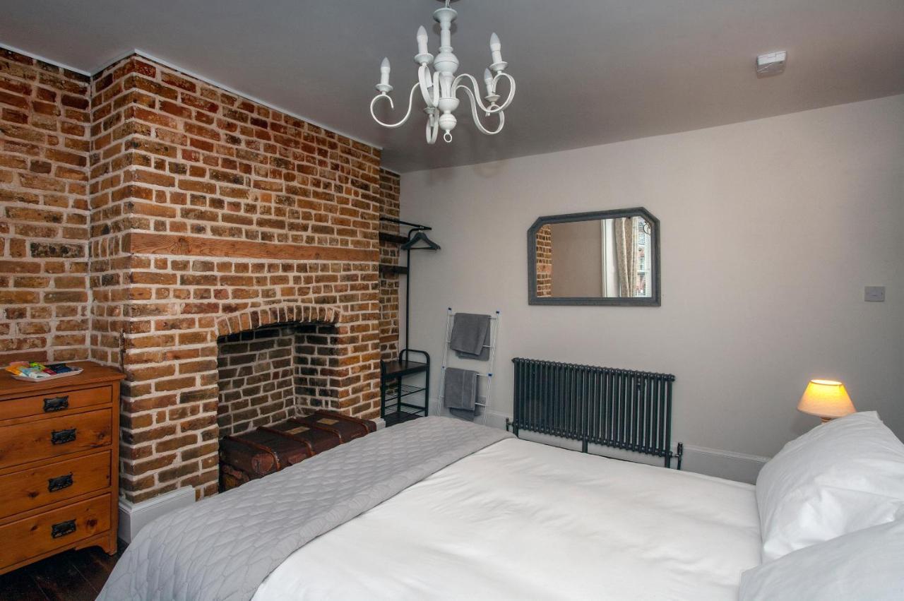 Trinity Square, Margate Apartment Ngoại thất bức ảnh